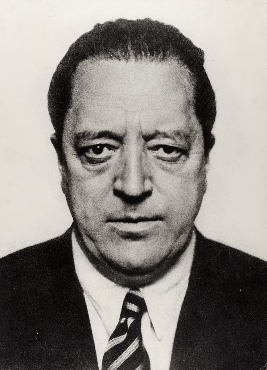 mies van der rohe portrait